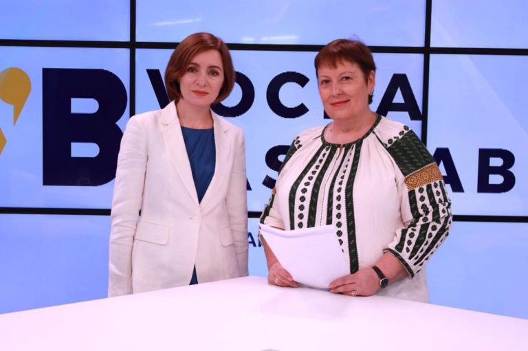 Санду обещает приехать в Гагаузию, чтобы поговорить о протестах