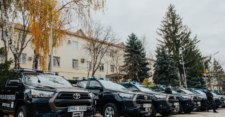 Германия подарит молдавским пограничникам 30 внедорожников