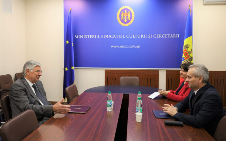 Венгрия в 2023-2024 учебном году предоставит студентам из Молдовы 40 стипендий