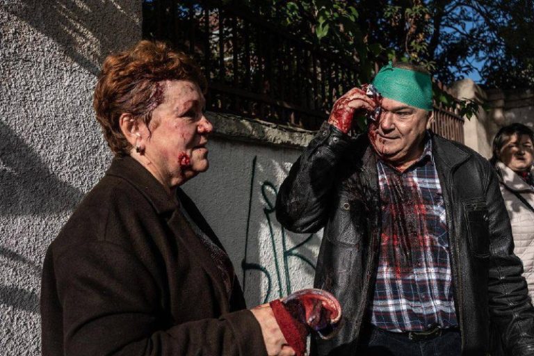 В Украине после вчерашних ракетных обстрелов 19 погибших и 105 раненых. Подоляк: «Не умеют воевать на поле боя — бьют по гражданским ракетами»