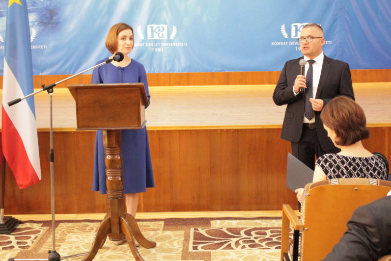 Студентка Комратского университета будет получать президентскую стипендию