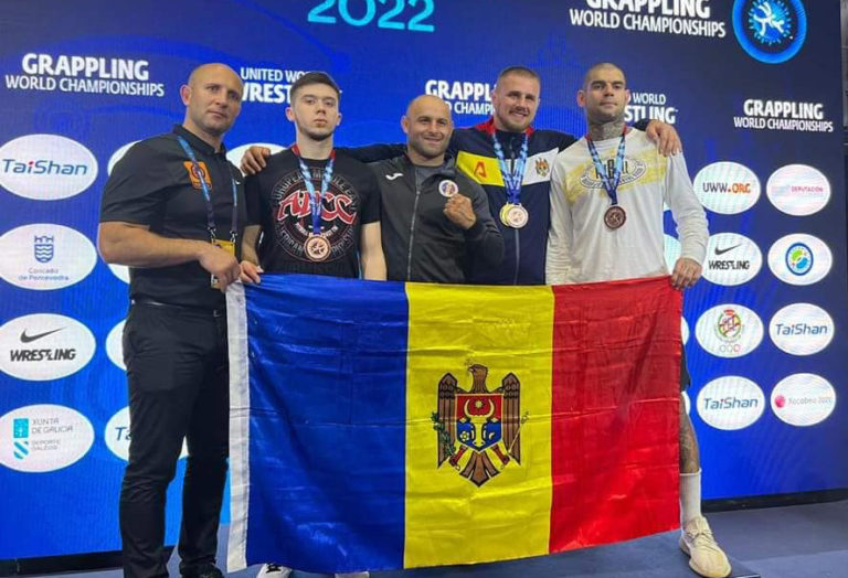 Борец из Комрата Александр Романов — новый чемпион мира по грэпплингу