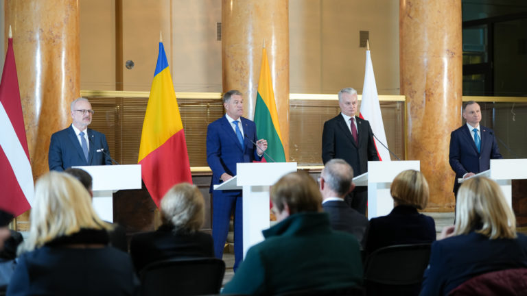 Президенты Румынии, Литвы, Латвии и Польши подписали совместную декларацию о региональной безопасности и евроинтеграции