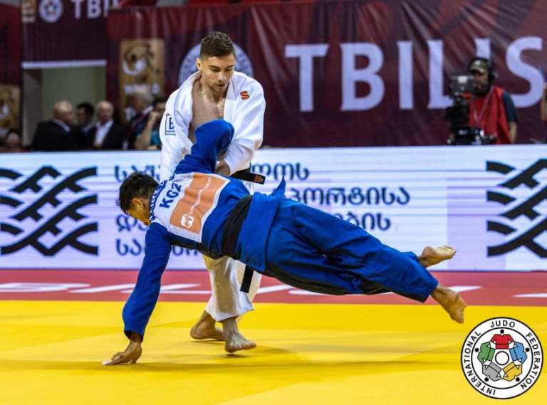 Дзюдоист Денис Виеру выиграл турнир Большого Шлема в Баку