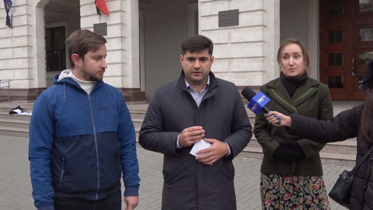 Мунсоветники PAS обратились в Генпрокуратуру из-за повышения тарифов на воду и канализацию в Кишинёве