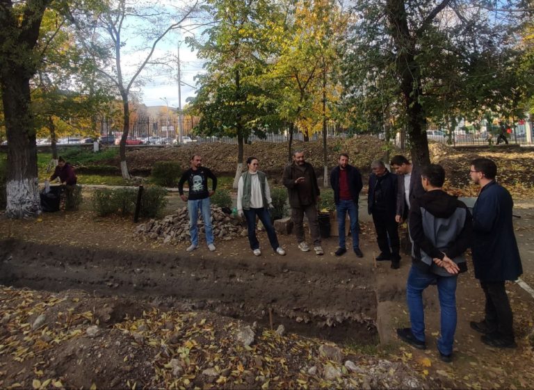 Во время раскопок в Кишинёве найдены могилы XVI века и предметы XVII-XIX веков