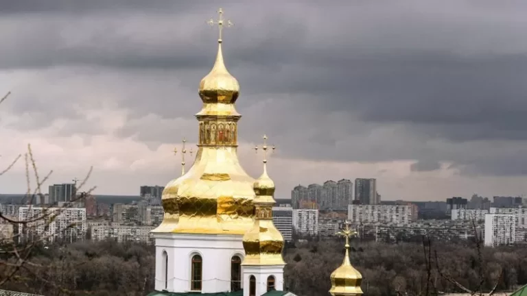 В Украине могут запретить связанные с Москвой религиозные организации