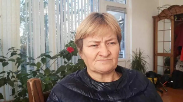 (ВИДЕО) В доме активистки Марии Оларь прошли обыски, ее сына подозревают в грабеже