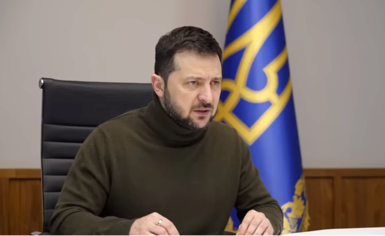 Зеленский о контрнаступлении: «Все настроены позитивно — так Путину и передайте»