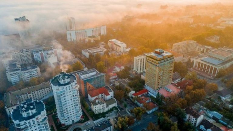 Примария Кишинёва просит у властей разъяснения по поводу загрязнения воздуха