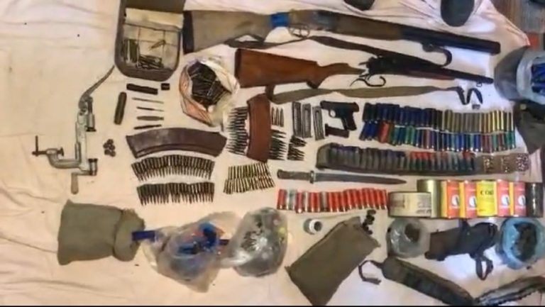 В Вулканештах конфисковали оружие и боеприпасы у бывших участников вооруженных формирований из 90-х
