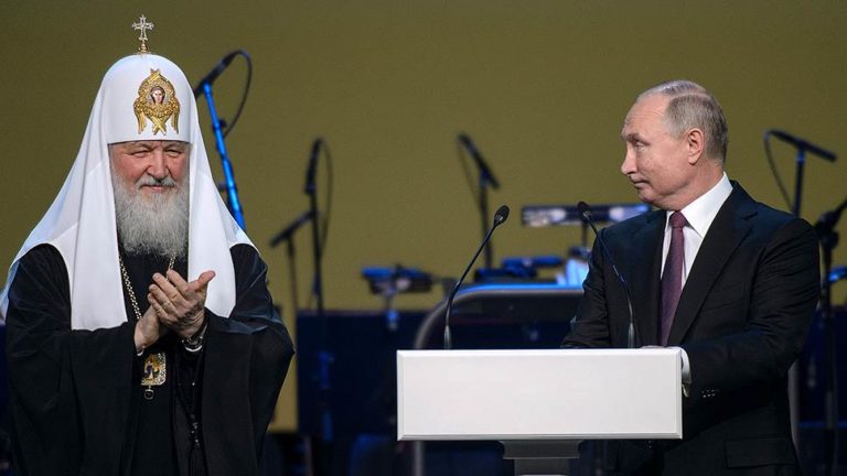 Путин призвал Украину «объявить режим прекращения огня» на Рождество, в Украине это назвали лицемерием