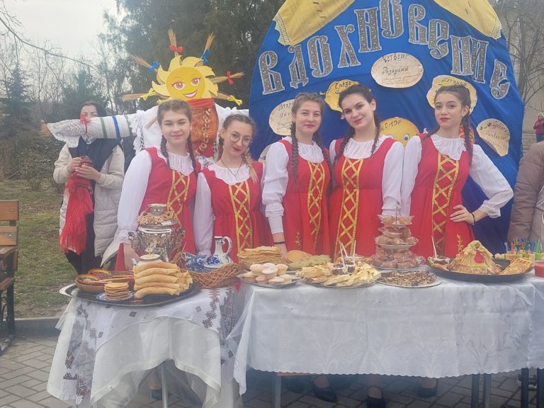 (ФОТО) Как отпраздновали масленицу в Комрате