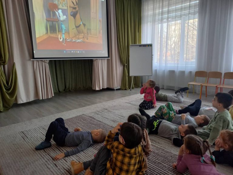 В детсадах Гагаузии показывают мультфильмы с переводом. Автор проекта: «Хочу, чтобы дети слышали из уст любимых персонажей, как красиво может звучать гагаузский»