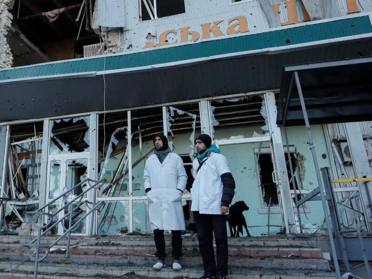 С начала войны в Украине повреждено более 1000 медицинских учреждений