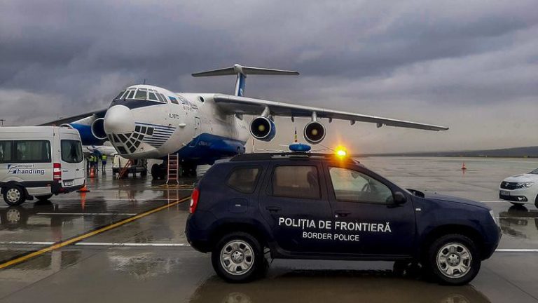 Авиаперевозчики должны выплатить почти 6 млн леев Молдове за нарушения в 2022 году