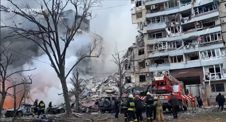 (ВИДЕО) Вот как Россия убивает мирных жителей в Украине | О чем молчит пропаганда