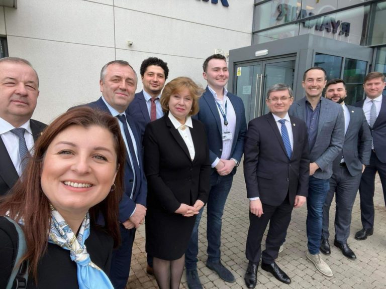Молдавские депутаты встретились с руководством авиакомпании Ryanair в Дублине