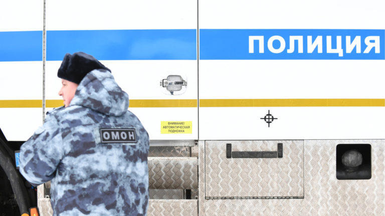 В центре Санкт-Петербурга ранили омоновца, стрелявшего задержали