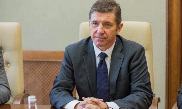 Британский посол рассказал об условиях экстрадиции Платона и Кавкалюка в Молдову