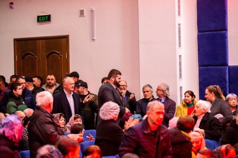 Выборы башкана: социалисты агитируют за Узуна против фантомных кандидатов от PAS 