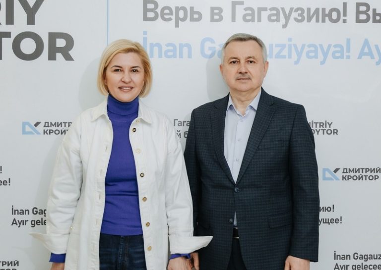 (АУДИО) «Выбираем, как я вам сказала»: Ирина Влах агитирует директоров детсадов голосовать за Кройтора