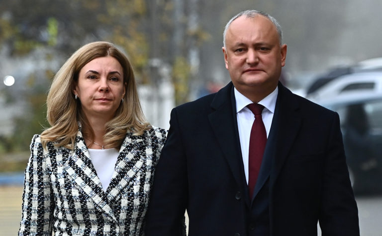 Уголовное дело против Додона, его жены и врача о подделке медсправки отправили в суд
