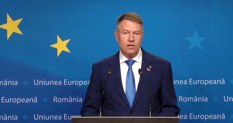 Президент Румынии Йоханнис: «Недопустимо оставлять Молдову жертвой гибридных атак со стороны России»