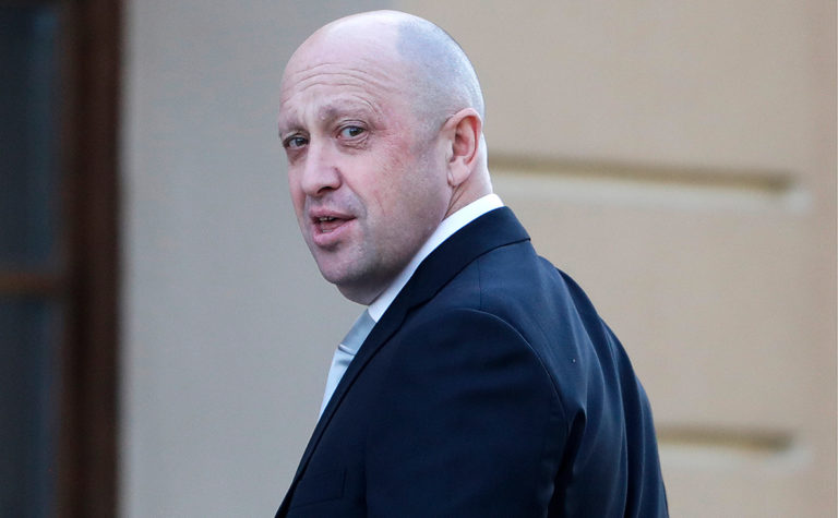Bloomberg: Пригожин намерен сократить присутствие ЧВК «Вагнер» в Украине