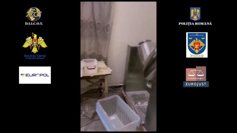 (ВИДЕО) В Молдове и Румынии прошли 37 обысков по делу о контрабанде анаболиков