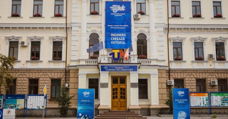 Технический университет атаковали мейлами от имени министра МВД Ревенко с упоминанием порно и педофилии
