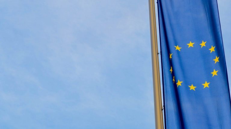 Полное эмбарго на металлы и снижение потолка цен на нефть РФ: группа Ермака-Макфола предложила масштабный пакет санкций