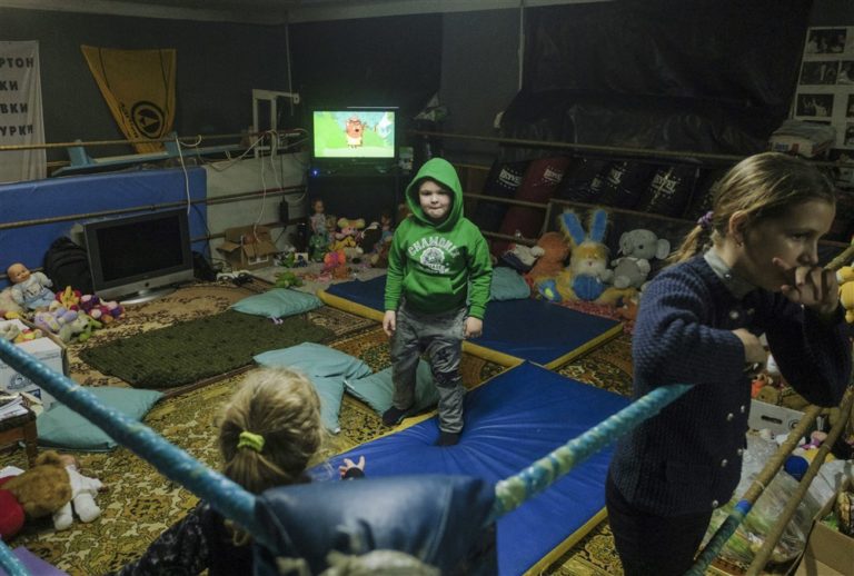 ПАСЕ признала геноцидом депортацию украинских детей в Россию