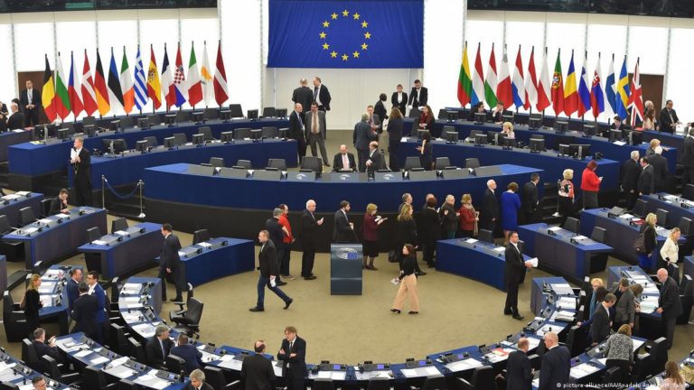 Европарламент призвал начать переговоры о вступлении Молдовы в ЕС до конца 2023 года