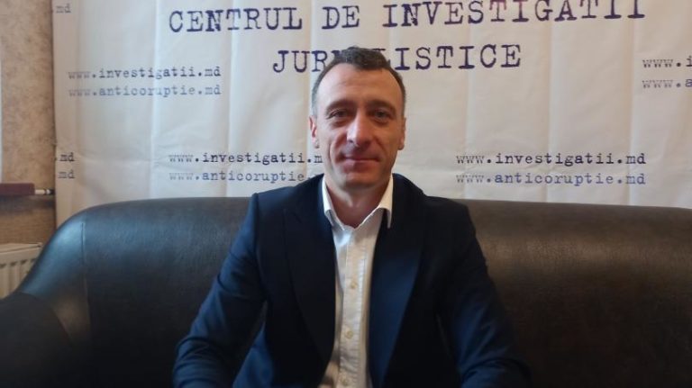 Судью обвиняют в том, что он солгал в декларации о доходах