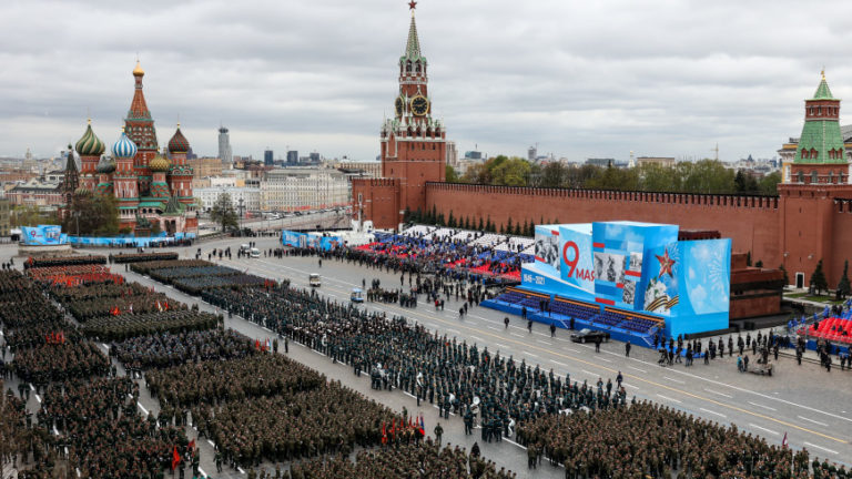 Парад на 9 Мая в Москве состоится, несмотря на отмены в Курске и Белгороде