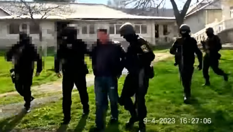 (ВИДЕО) Экс-кикбоксёр Шолтояну задержан за шантаж — требовал более 5 млн леев от бывшего сокамерника