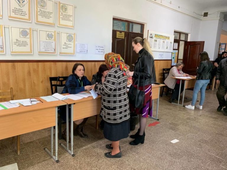 В Гагаузии проголосовала почти четверть избирателей