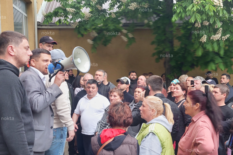 Вчерашние обыски, протесты и попытка утвердить нового башкана в 30 фото