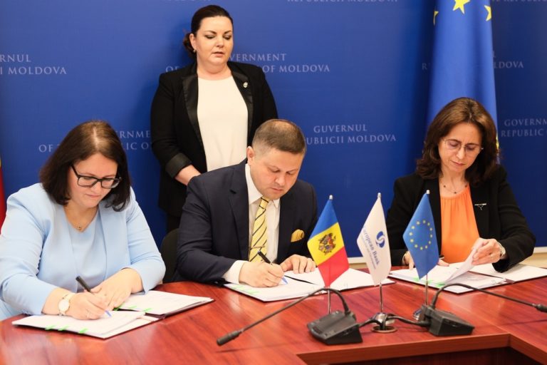 Молдова получит 43 млн евро на восстановление железнодорожного коридора Север-Юг