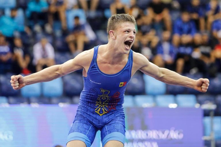 Молдавские борцы завоевали золото и серебро на Чемпионате Европы, Санду: «Спортсмены — настоящие послы нашей страны»