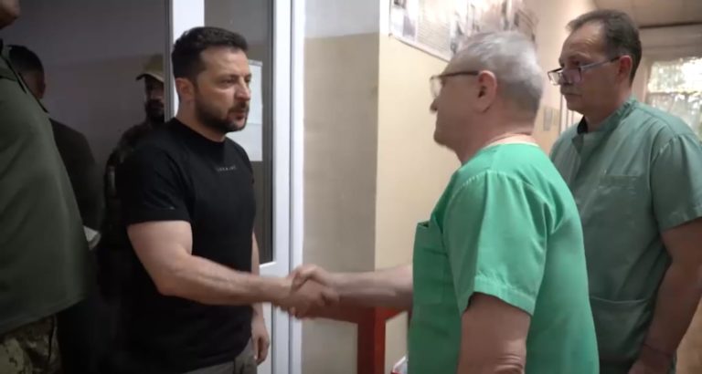 Военный врач-гагауз родом из Копчака сопровождал Зеленского в Одесском госпитале