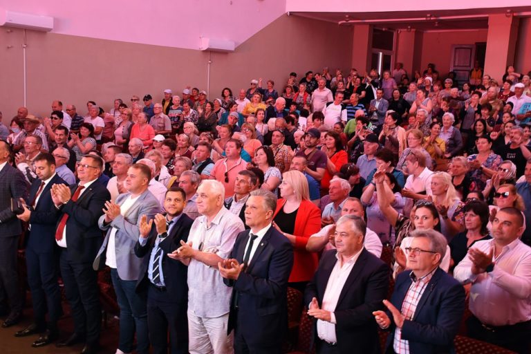«Шоровцы» хотят организовать референдум, собирать подписи будет активист из Гагаузии