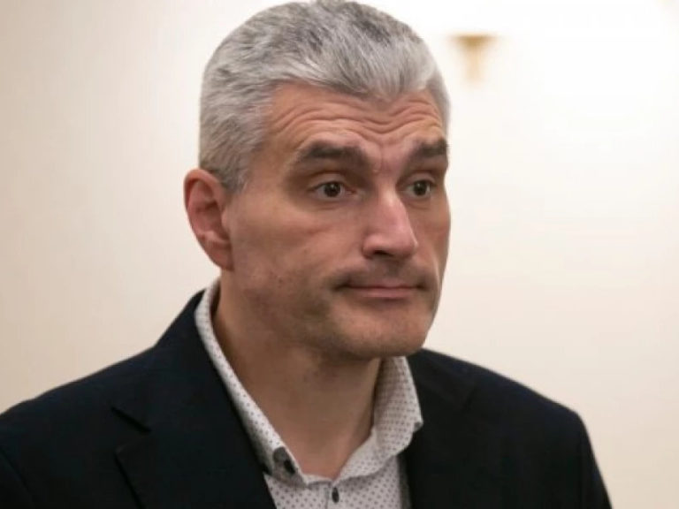 Слусарь призвал рассекретить контракт на покупку 225 млн кубометров газа и заявил, что обсудит это с министром энергетики