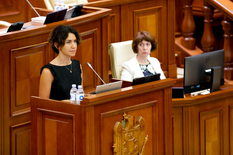 Сотни судей и прокуроров пройдут внешнюю оценку этической и финансовой честности