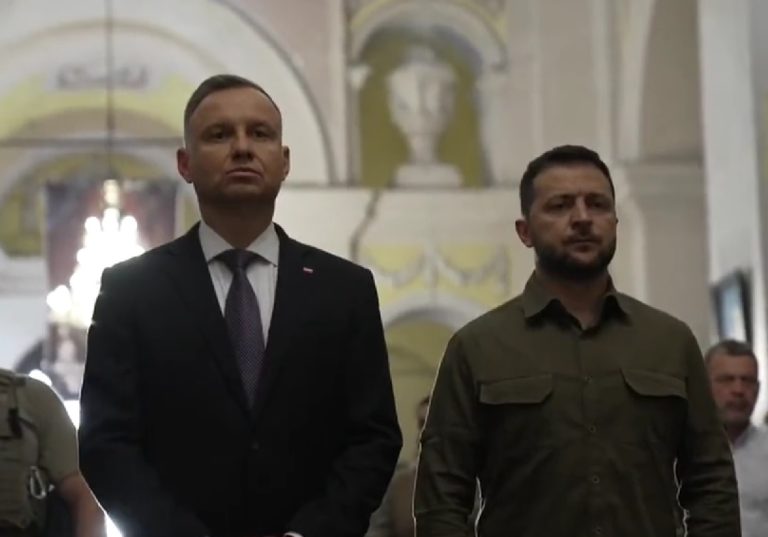 Владимир Зеленский встретился с Анджеем Дудой в Луцке в годовщину Волынской трагедии