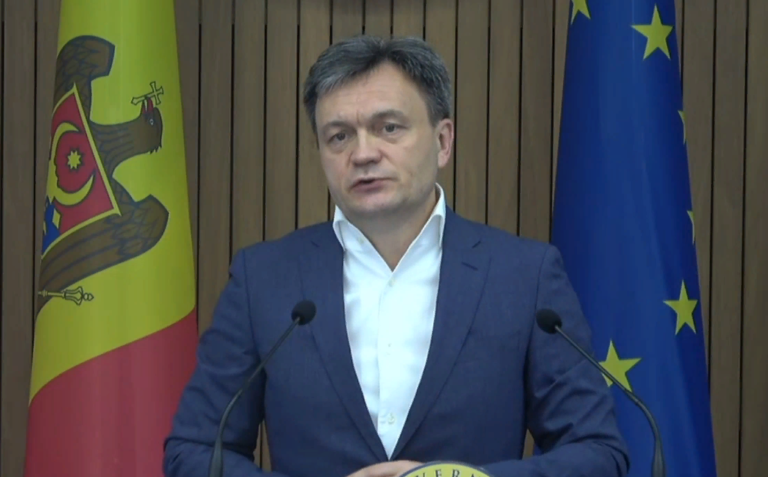 Вчера три министра подали в отставку