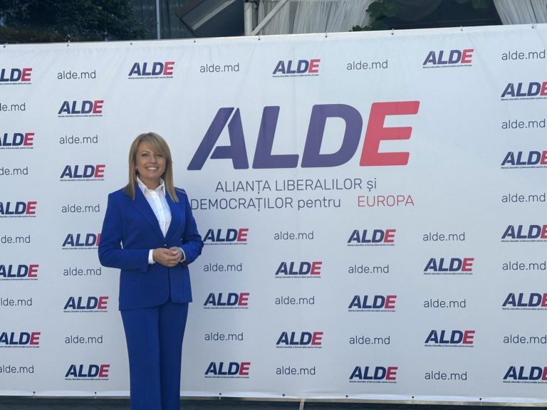 Экс-депутатка Арина Спэтару возглавила партию ALDE в Молдове, в европейской партии не признают связи