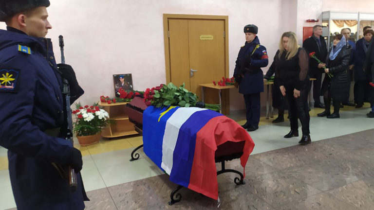 Журналисты и волонтёры подтвердили гибель 30 502 российских военных — это минимальное число
