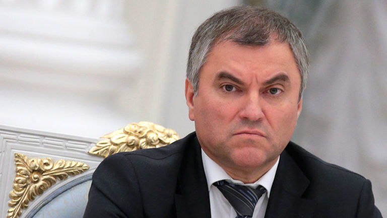 Володин: депутаты Госдумы РФ будут ездить на российских авто